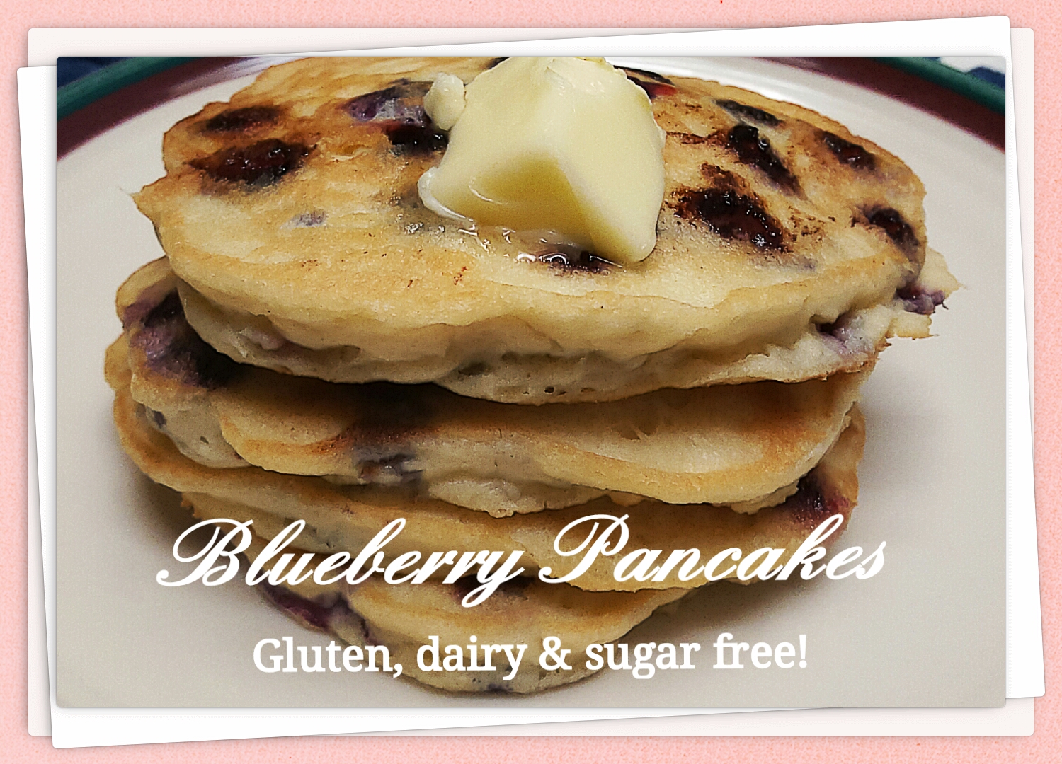 Blueberry pancakes - gluten, dairy and sugar-free! www.thisautoimmunelife.com