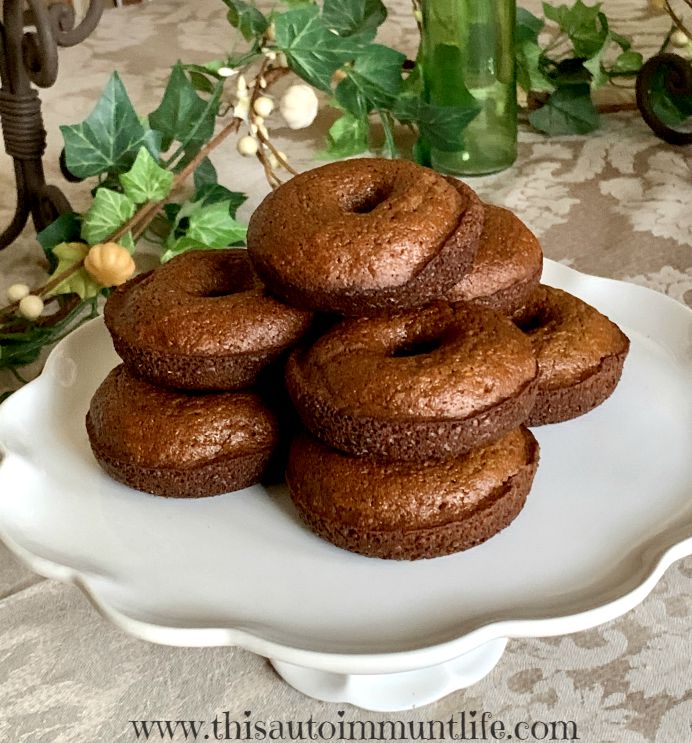 Healthy Gingerbread Donuts from www.thisautoimmunelife.com #sponsoredpost #healthyrecipe #gingerbread #donuts #healthy